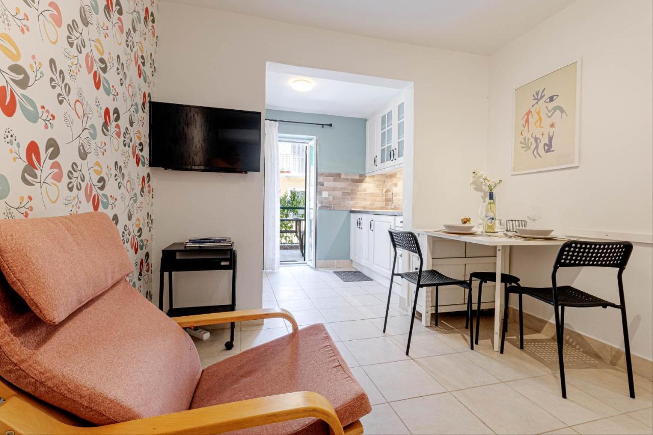 Villa Cozy Corfiot House à Corfu  Extérieur photo
