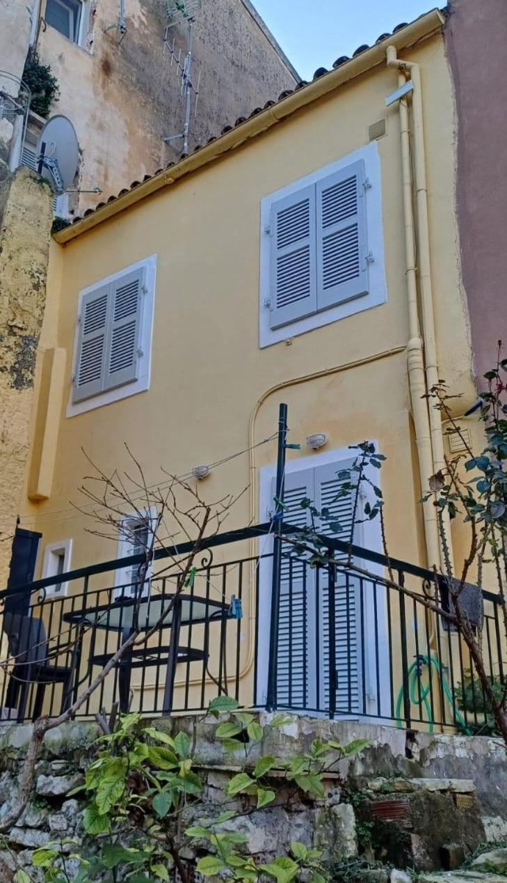 Villa Cozy Corfiot House à Corfu  Extérieur photo